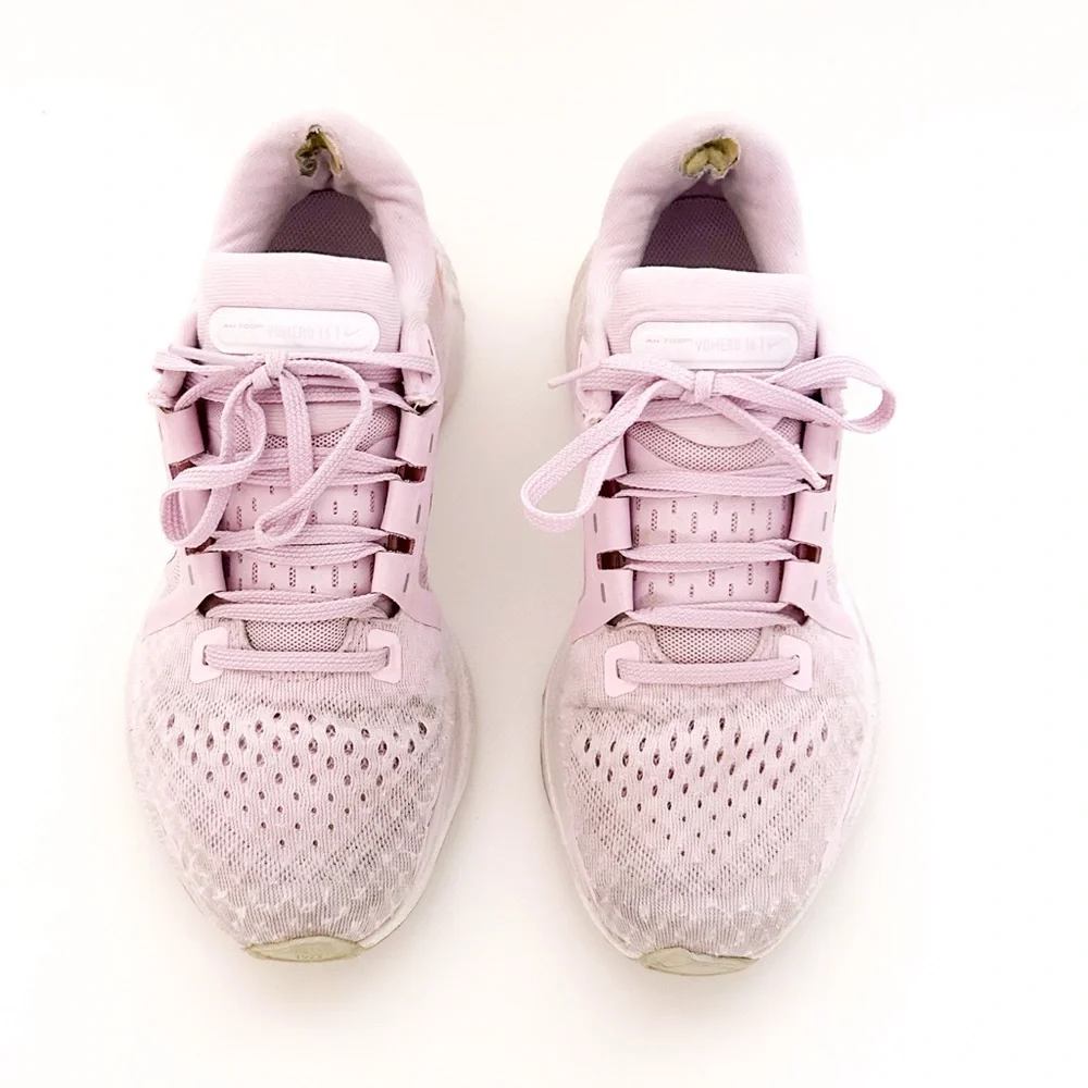Nike Air Zoom Vomero 16 Road Running Athletic Tennis Shoes Pink Sneakers 8.5 - Picture 9 of 11